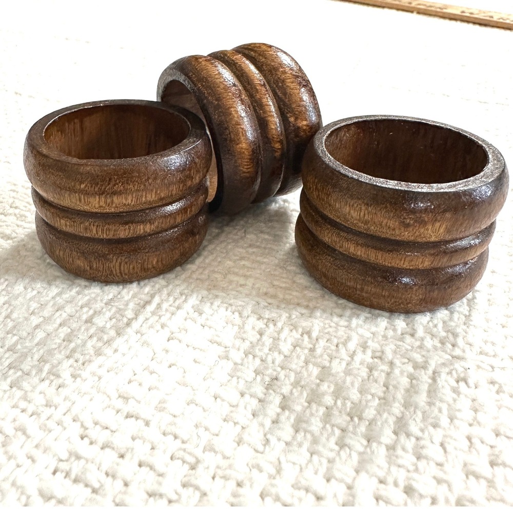 VTG Ribbed Wood Napkin Rings Set of 3 Brown Boho MCM Rustic Table‎ Decor